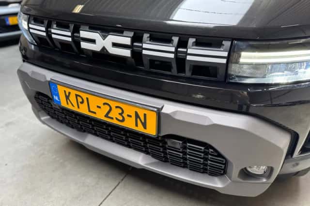 Dacia Duster (2025) thumbnail 5