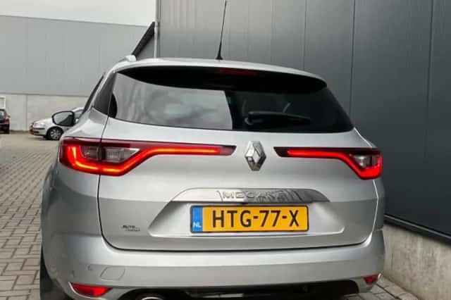 Renault Mégane (2017) thumbnail 4