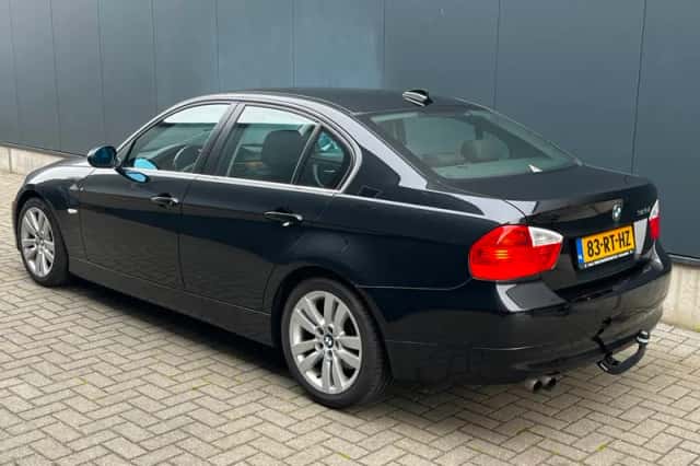 BMW 3-Serie (2005) thumbnail 2