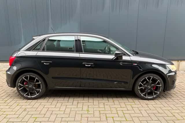 Audi A1 (2015) thumbnail 3