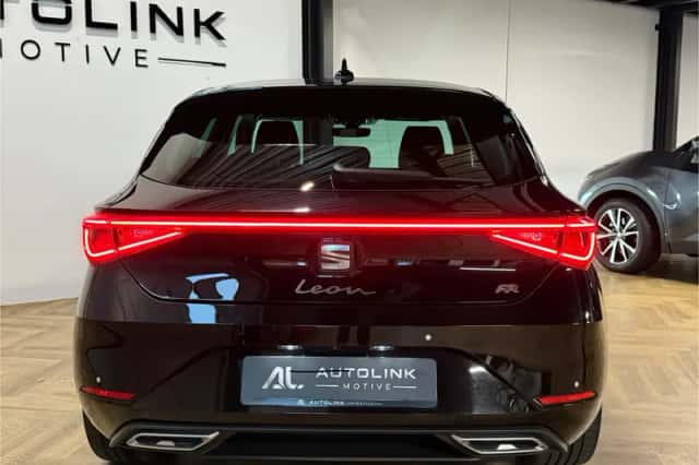 SEAT Leon (2021) thumbnail 5