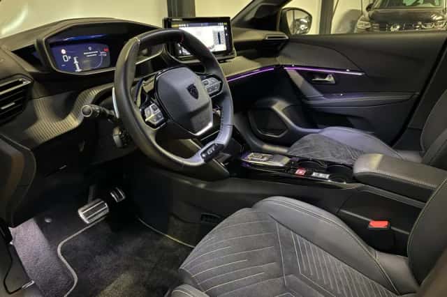 Peugeot 208 (0) thumbnail 4