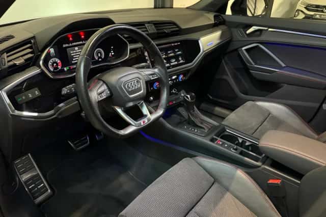Audi Q3 Sportback (2022) thumbnail 3