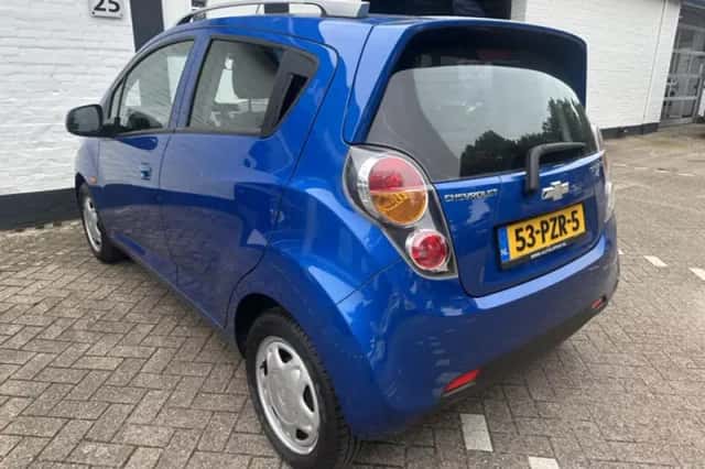 Chevrolet Spark (2011) thumbnail 3