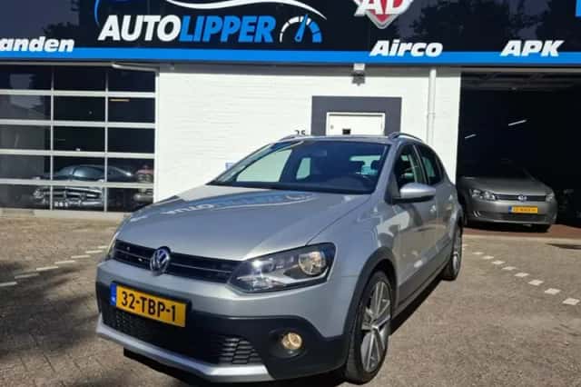 Volkswagen Polo (2012) thumbnail 1