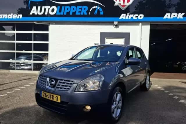 Nissan Qashqai (2009) thumbnail 1