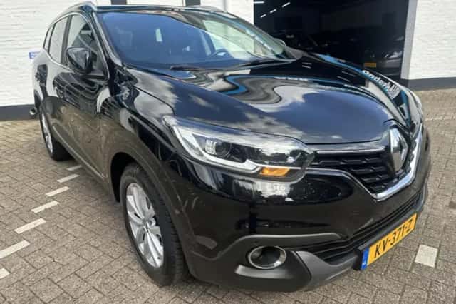 Renault Kadjar (2016) thumbnail 2