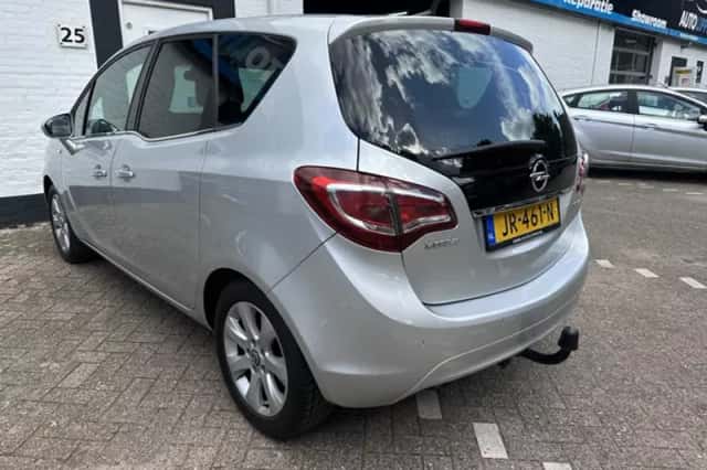Opel Meriva (2016) thumbnail 3