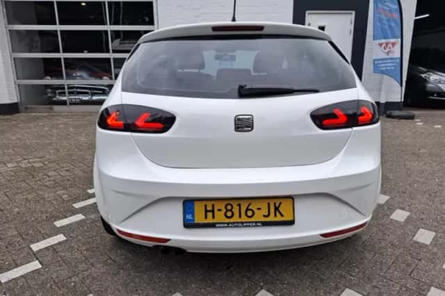 SEAT Leon (2009) thumbnail 6