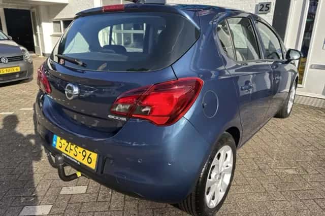 Opel Corsa (2014) thumbnail 4