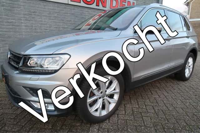 Volkswagen Tiguan (2017) thumbnail 1