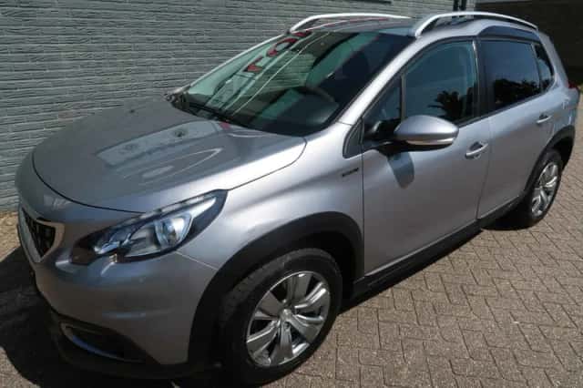 Peugeot 2008 (2019) thumbnail 1