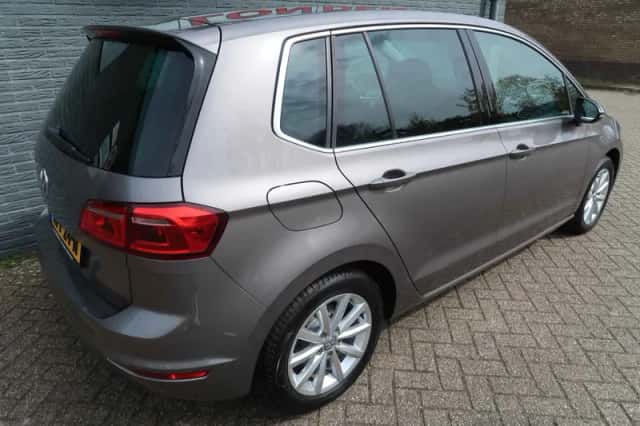 Volkswagen Golf Sportsvan (2014) thumbnail 4