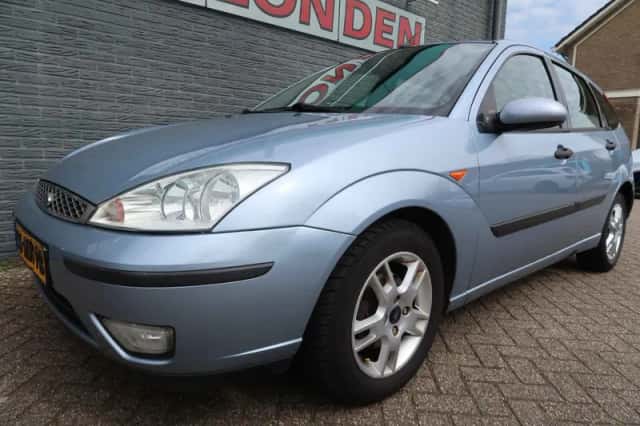 Ford Focus (2003) thumbnail 1