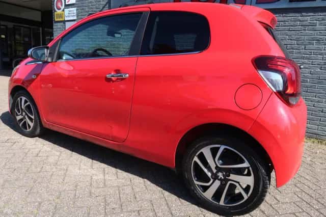 Peugeot 108 (2015) thumbnail 6