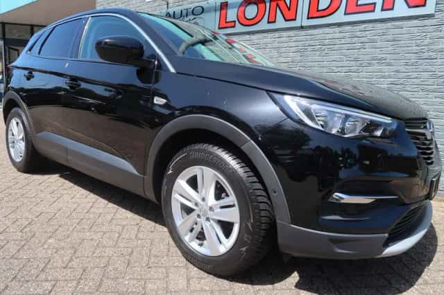 Opel Grandland (2018) thumbnail 3