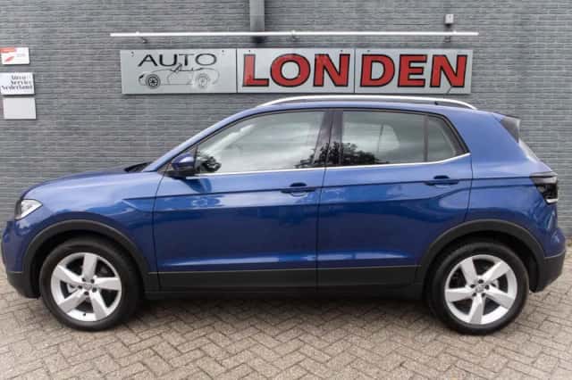Volkswagen T-Cross (2019) thumbnail 4