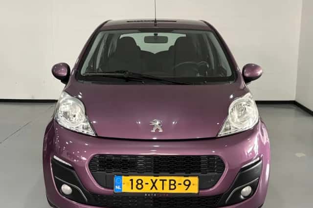 Peugeot 107 (2012) thumbnail 2