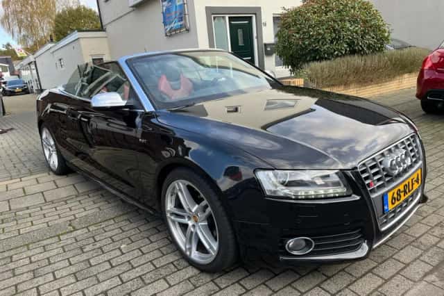 Audi S5 (2009) thumbnail 4