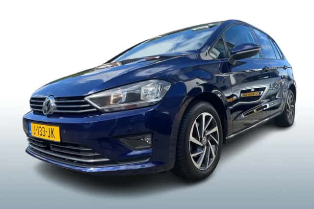 Volkswagen Golf Sportsvan (2017) thumbnail 1