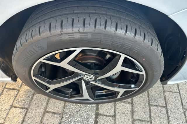 Volkswagen Polo (2022) thumbnail 4