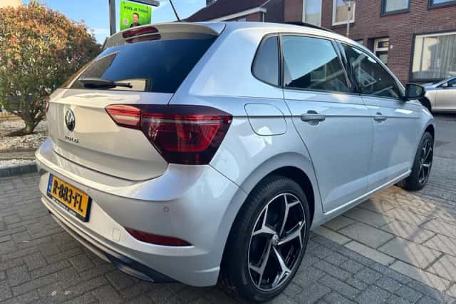 Volkswagen Polo (2022) thumbnail 5