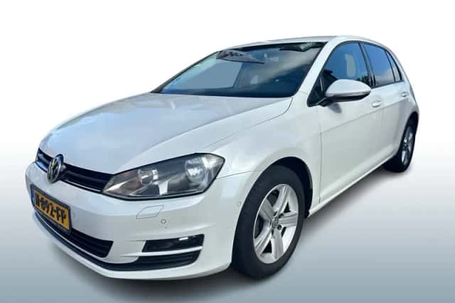 Volkswagen Golf (2013) thumbnail 1