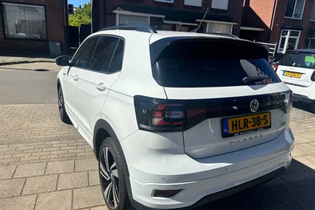 Volkswagen T-Cross (2020) thumbnail 5