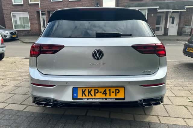 Volkswagen Golf (2022) thumbnail 6