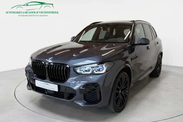 BMW X5 (2022) thumbnail 1