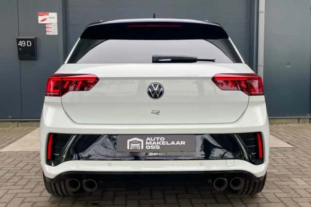 Volkswagen T-Roc (2023) thumbnail 6