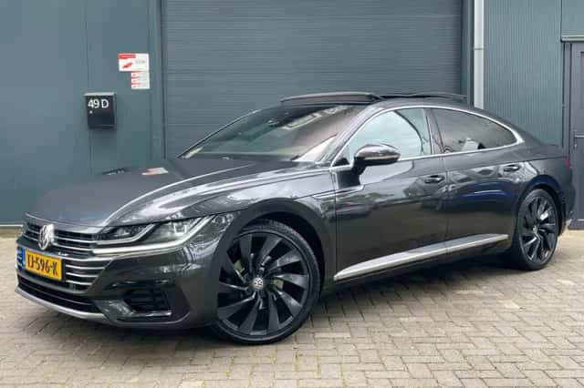 Volkswagen Arteon (2018) thumbnail 1