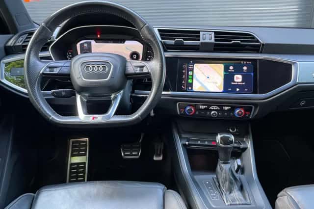 Audi Q3 (2020) thumbnail 3
