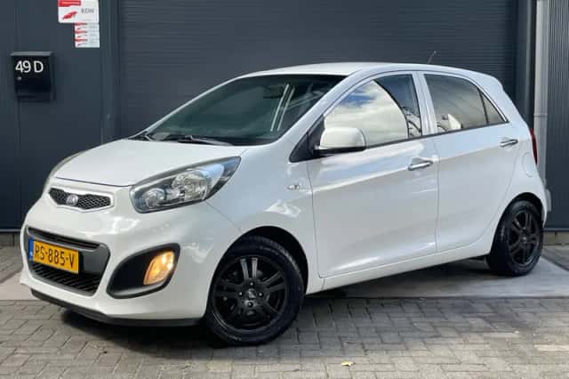Kia Picanto (2012) thumbnail 1