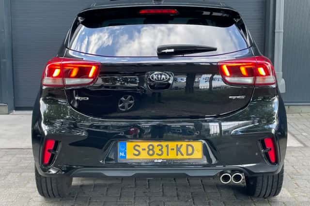 Kia Rio (2020) thumbnail 5