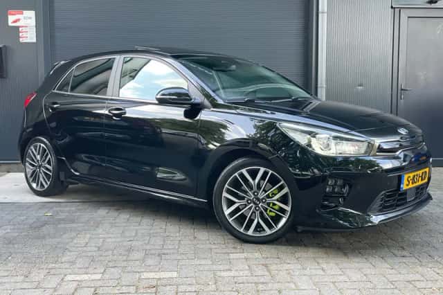 Kia Rio (2020) thumbnail 6