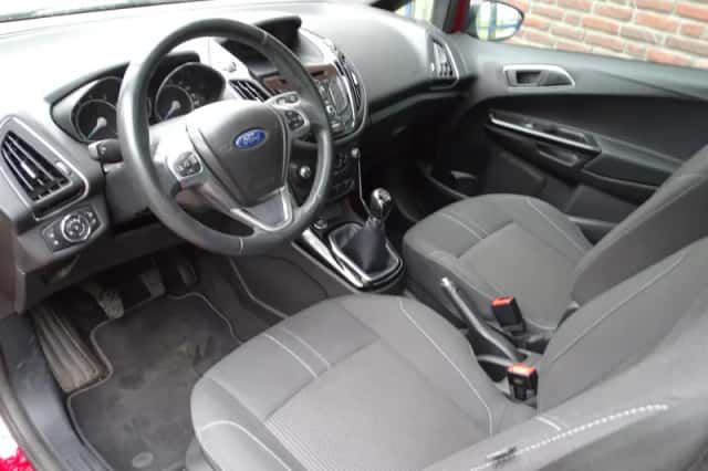 Ford B-Max (2017) thumbnail 3