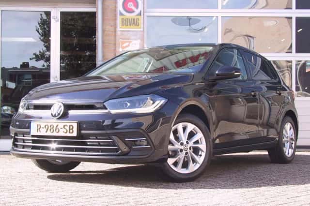 Volkswagen Polo (2021) thumbnail 2