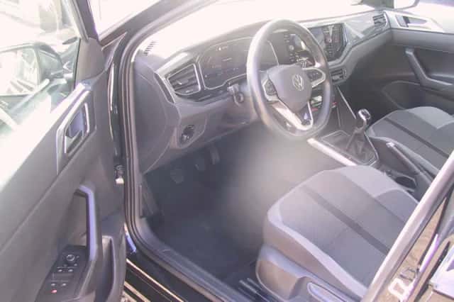 Volkswagen Polo (2021) thumbnail 5
