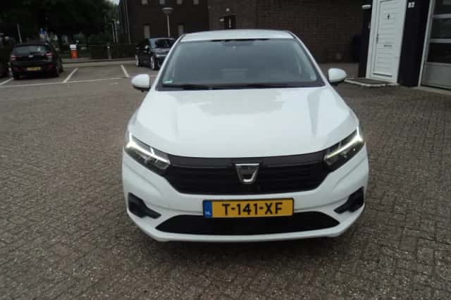 Dacia Sandero (2022) thumbnail 2