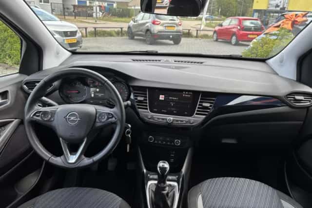 Opel Crossland (2019) thumbnail 6
