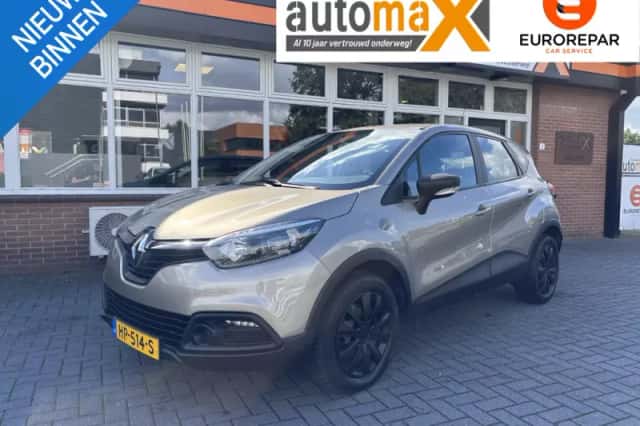 Renault Captur (2015) thumbnail 1