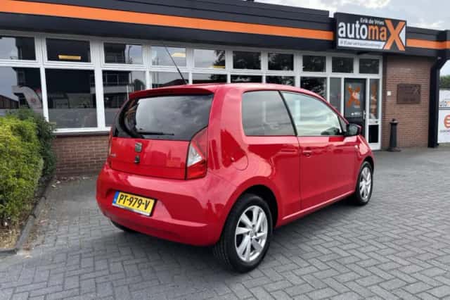 SEAT Mii (2012) thumbnail 2