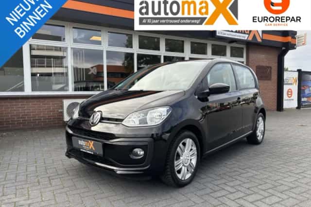 Volkswagen Up! (2018) thumbnail 1
