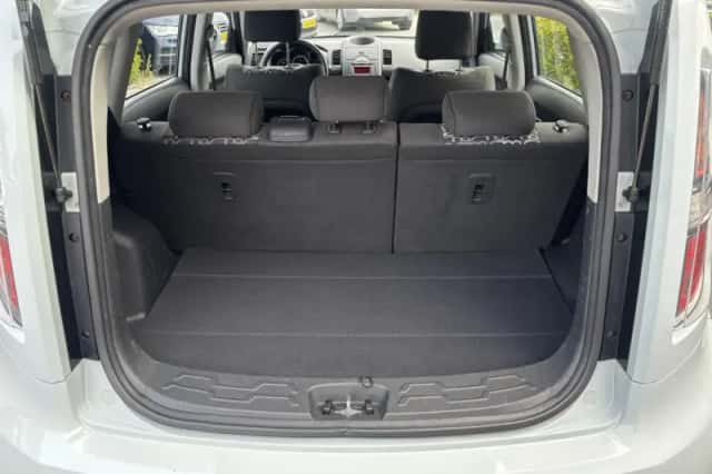 Kia Soul (2009) thumbnail 5