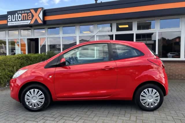 Ford Ka (2015) thumbnail 2