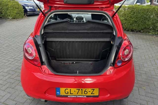 Ford Ka (2015) thumbnail 4