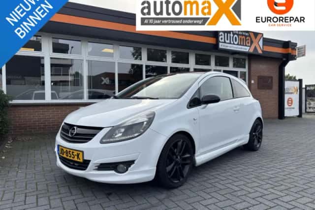 Opel Corsa (2009) thumbnail 1