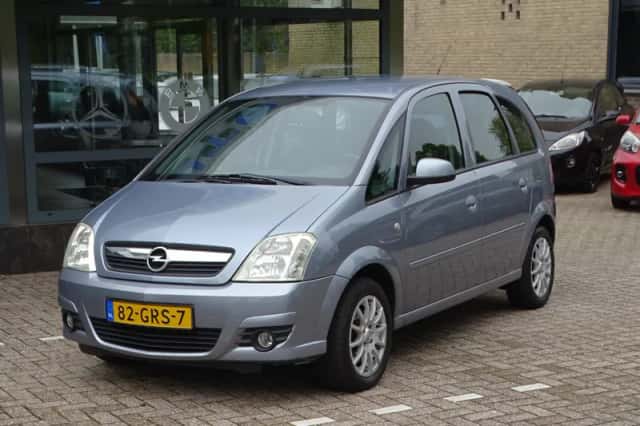 Opel Meriva (2008) thumbnail 2