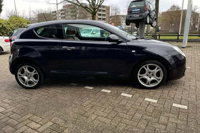 Alfa Romeo MiTo (2014) thumbnail 6